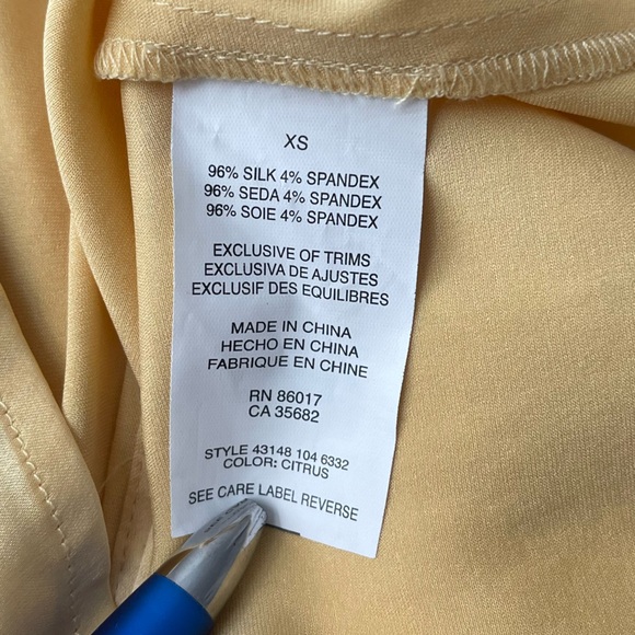 Bebe Women's Gold Button Down Shirt. 96% Silk! - Picture 6 of 7